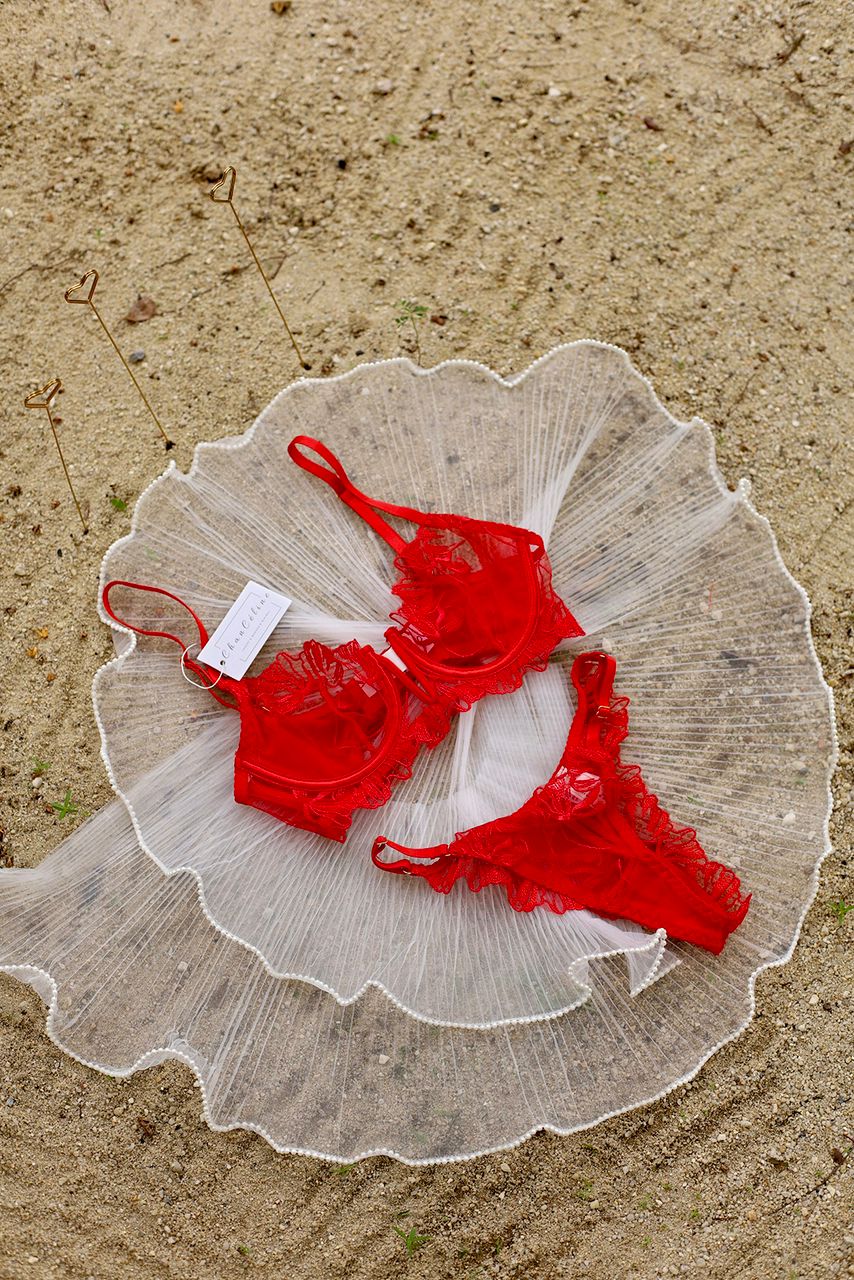 Crimson Flame Premium Garter Set